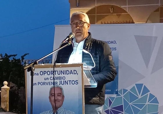 Saturnino Fernández, en un acto de campaña electoral.