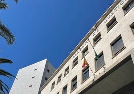 Fachada de la Audiencia Provincial de Almería.