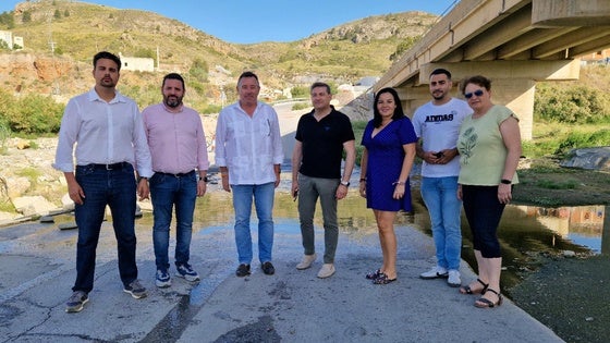 El PSOE denuncia el retraso de un año en el inicio de las obras del colector de Olula del Río