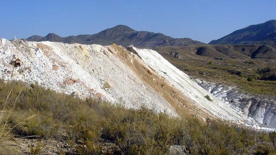 Albox culmina la restauración ambiental de su vertedero tras una inversión de 2,6 millones de euros