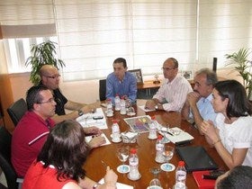 Innovación estudia apoyar un polígono industrial en Albox