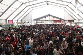 El éxito de la Feria nos da la fuerza e ilusión colectiva para afrontar las dificultades de la crisis", declara José García Navarro, alcalde de Albox