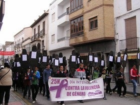 El IES Alto Almanzora de Tíjola lleva a las calles del pueblo su iniciativa contra la violencia de Género