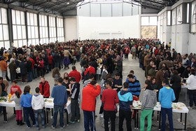 Multitudinarias migas en el Homenaje al Cantero