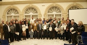 Amat entrega 500.000 € en subvenciones a los alcaldes de 50 municipios de la provincia