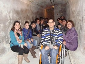 Un grupo de socios de “El Saliente”-CEE conoce los Refugios de la Guerra Civil