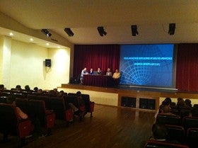 El ayuntamiento de Macael reúne a los vecinos para informar sobre el proceso de regularización de sus edificaciones