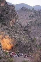 Valeriano Sánchez Ramos en la Cueva de la Paloma
