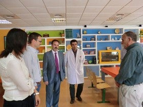 El delegado de Salud y Bienestar Social firma con-venios para la gestión de tres centros de protección de menores en Purchena y en Chirivel