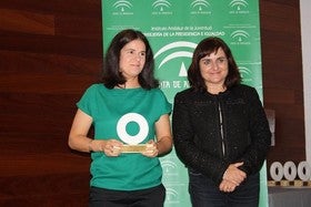 Premio IAJ al Deporte a Brigida López Gallego, entrenadora del Equipo Club Deportivo Seronense
