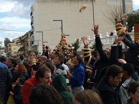 Los vecinos de Tíjola disfrutan masivamente de las actividades de San Sebastián