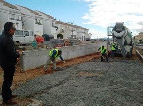 Las barriadas de Arboleas se someten a un intenso lavado de cara