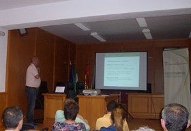 Facebook  más cerca de las pymes del Almanzora
