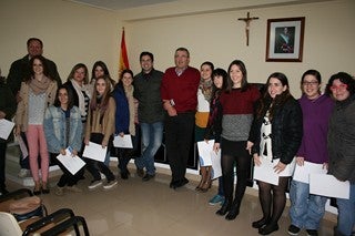 Diputación forma a 15 jóvenes de Tíjola con un taller de Fotografía del Área de Juventud