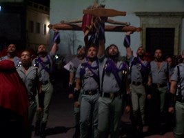 Olula del Río procesiona ‘El Cristo de la Buena Muerte’escoltado por los legionarios de la brigada ‘Rey Alfonso XIII’