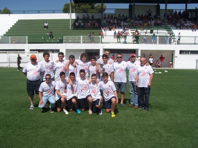 “El futuro de nuestro fútbol está asegurado”