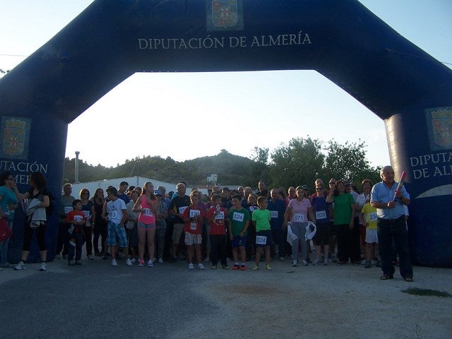 Solidaridad en el Trial nocturno el Campillo-Purchena