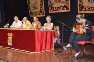 El poeta Martín Torregrosa presenta en Albox sus dos últimos poemarios