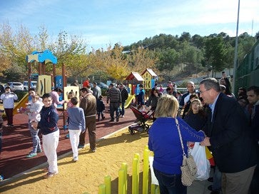 El ayuntamiento de Tíjola inaugura frontón municipal