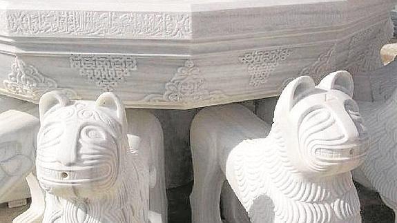 Macael lucirá la segunda réplica de la fuente de los leones