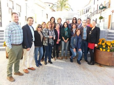El ayuntamiento de Macael y la Diputación imparten un curso de atención sociosanitaria