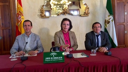 La nueva Ley de Servicios Sociales de Andalucía blindará los derechos de la ciudadanía presentada en Almería