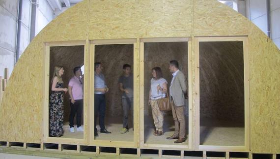 El delegado de Economía ofrece a Xilacurve los recursos de la Junta para su impulsar su internacionalización