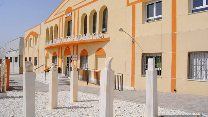 El plazo de matriculación para el próximo curso en la Escuela del Mármol de Fines finaliza el 8 de septiembre