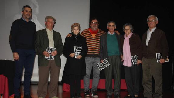 Mayores de Serón reconocidos en un libro con sus biografías