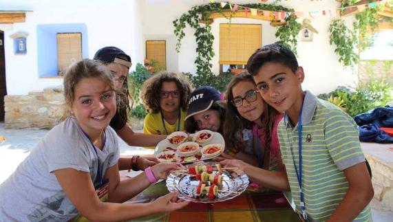 El verano reforzando inglés a través del juego en campamentos y escuelas de verano