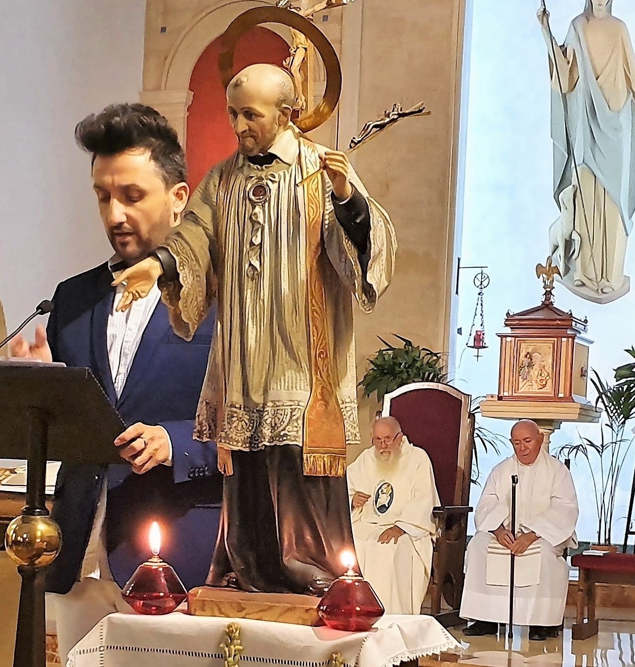 Francisco Cubilla Reca durante su intetvención en la Eucaristía. 