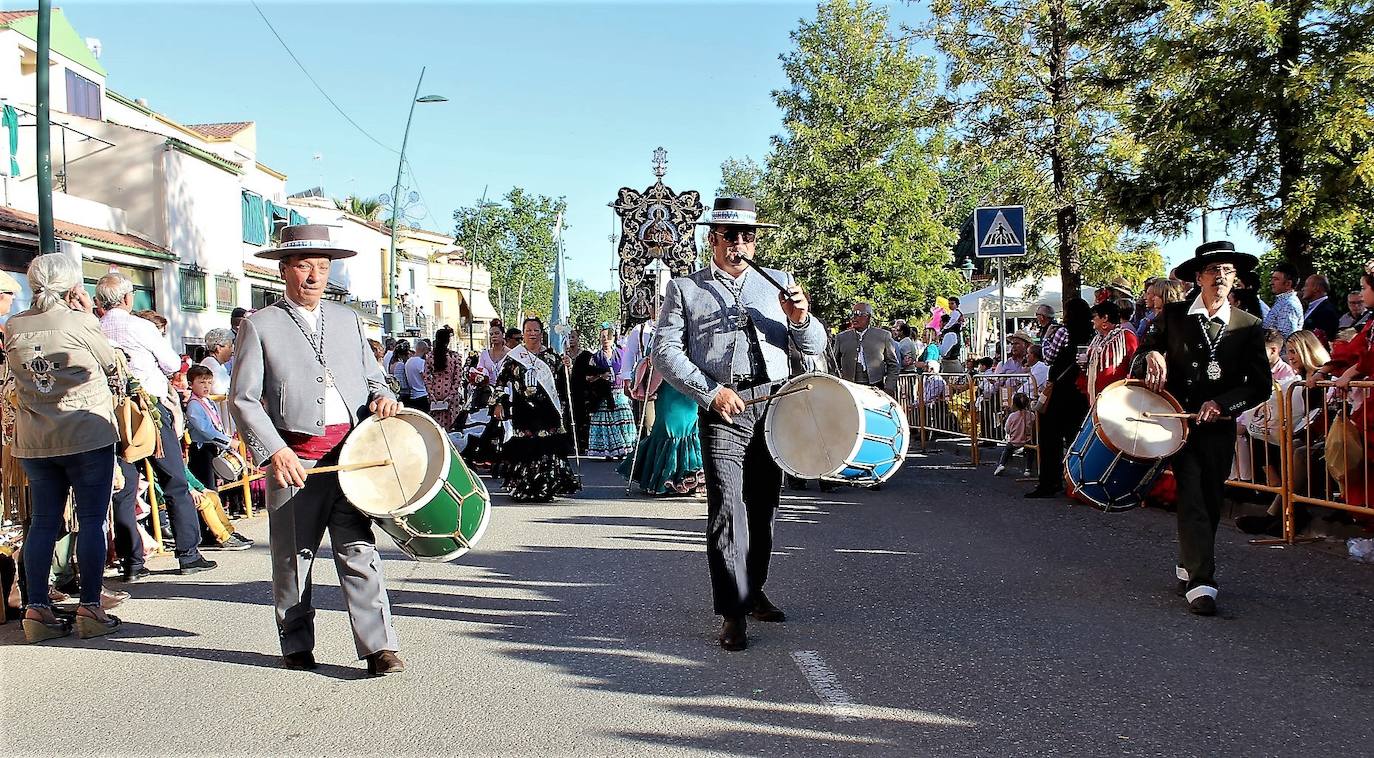 Sones marismeños para la Virgen de la Cabeza que dedica la cofradía filial de Huelva por Romería.. 