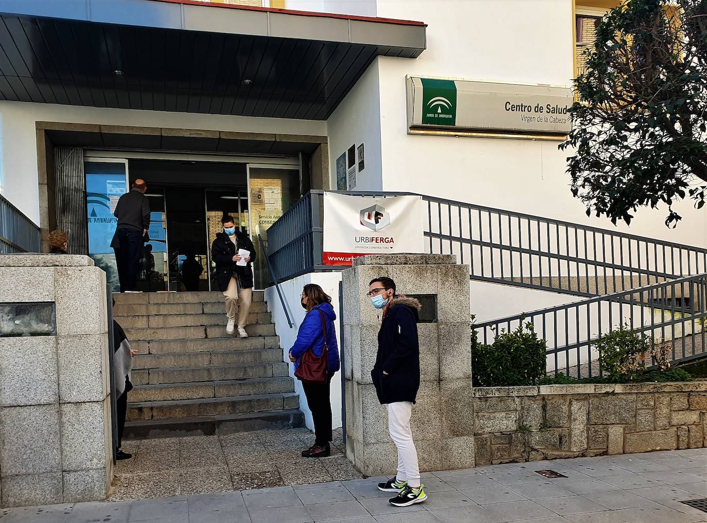 Las personas usuarias del centro de salud Virgen de la Cabeza están llamadas a un cribado. 