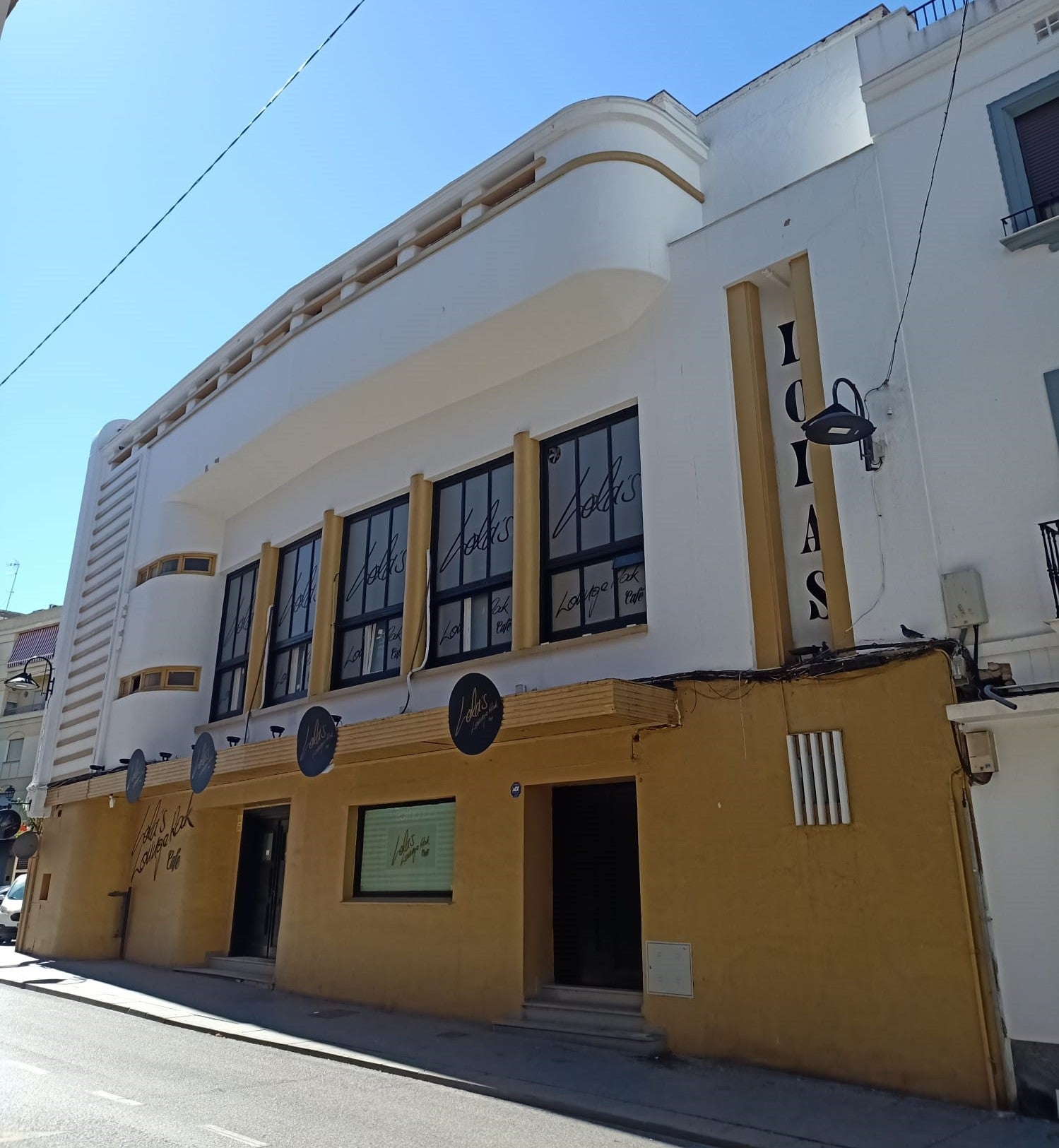 Preocupación por las obras de reforma en el Cine Tívoli, un edificio protegido