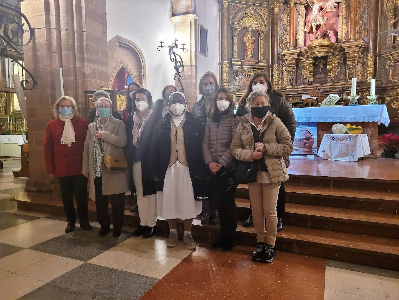 Responsables de la organización no gubernamental el pasado sábado en la parroquia de Santa María. 