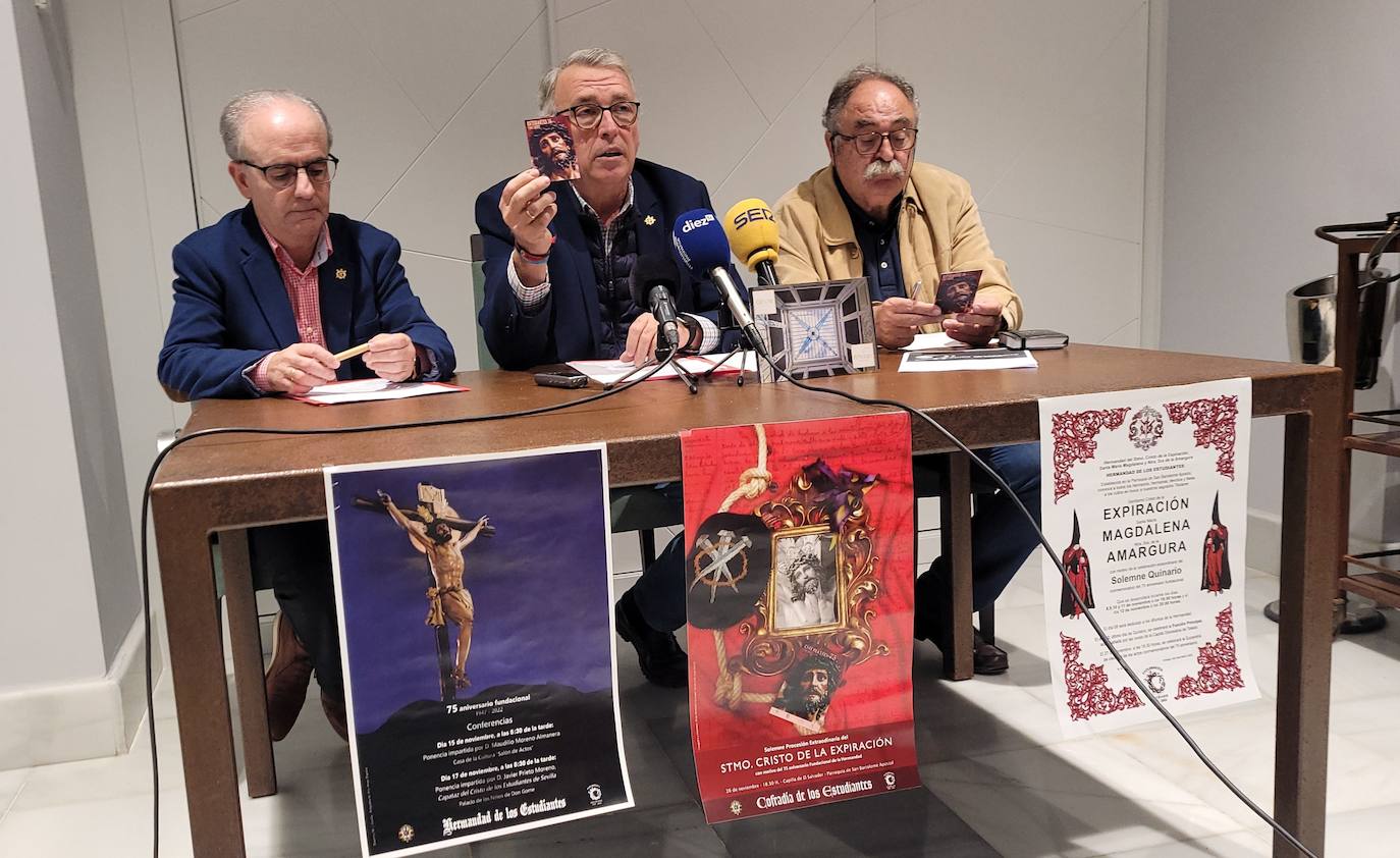 Fancisco Bellido, Fernando García (hermano mayor) y Juan Vicente Córcoles. .