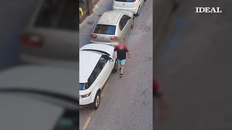 Nuevo vídeo del suceso de Andújar en el que murió un policía y el agresor
