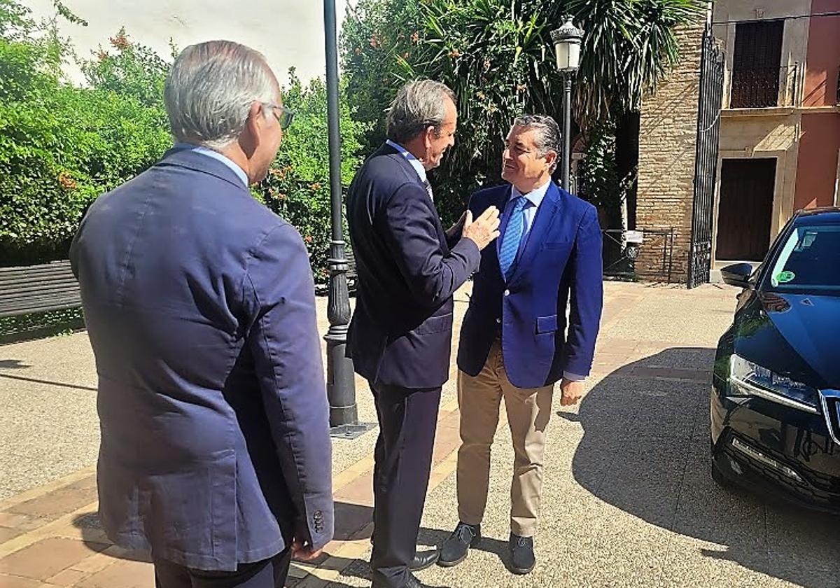 Jesús Estrella, Paco Carmona y Antonio Sanz.
