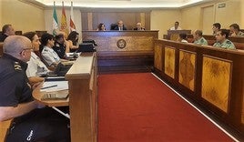 Reunión de la Junta Local de Seguridad Ciudadana ayer en el Ayuntamiento.