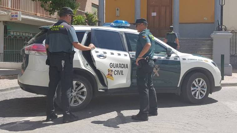 La Guardia Civil de Arjona detiene a los presuntos autores de dos robos