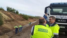 Miguel Contreras, durante su visita a las obras.