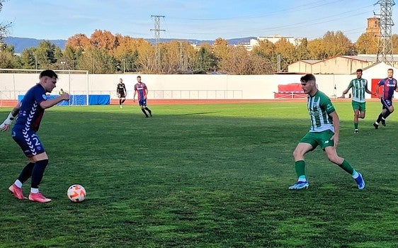 Serio tropiezo en casa del Iliturgi ante el CD Benagalbón