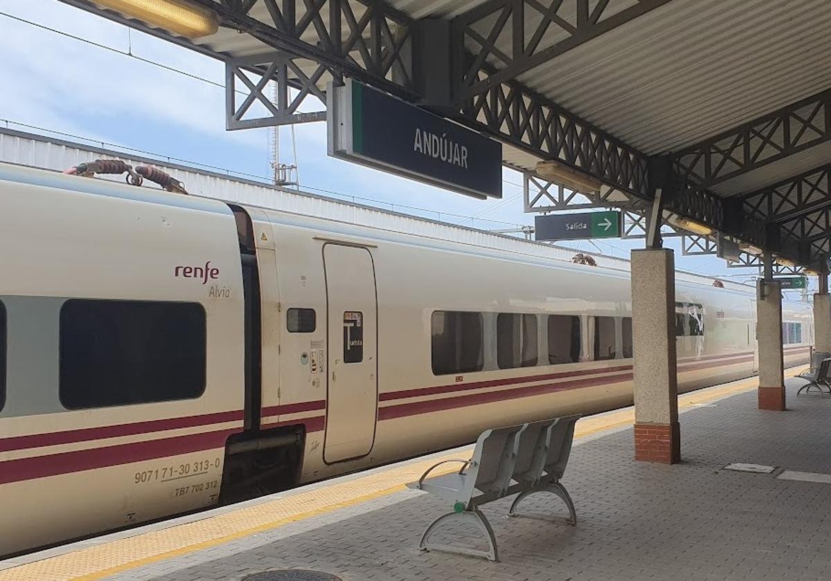 La pérdida de trenes en Andújar se convierte en una seria deficiencia