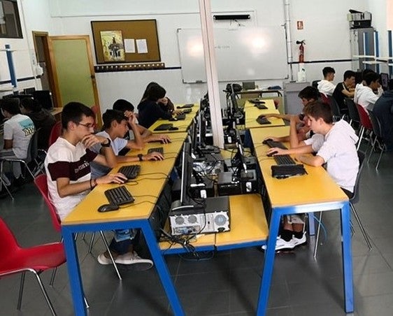 SAFA Andújar abandera la integración laboral de los jóvenes que cursan sus grados formativos