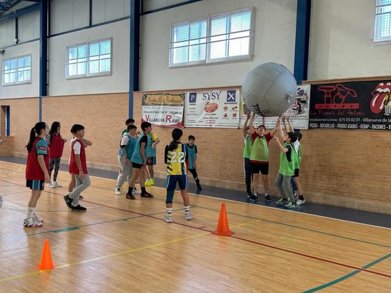 Más de un centenar de jóvenes de Villanueva de la Reina han participado en el proyecto OTIUM
