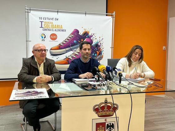 Unas 250 personas participarán el domingo en la I Marcha Solidaria contra el Alzheimer en Andújar