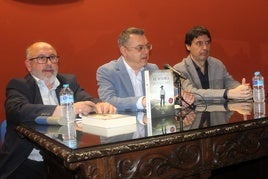 Enrique Gómez, Ángel Cabezas y Javier Ortega.