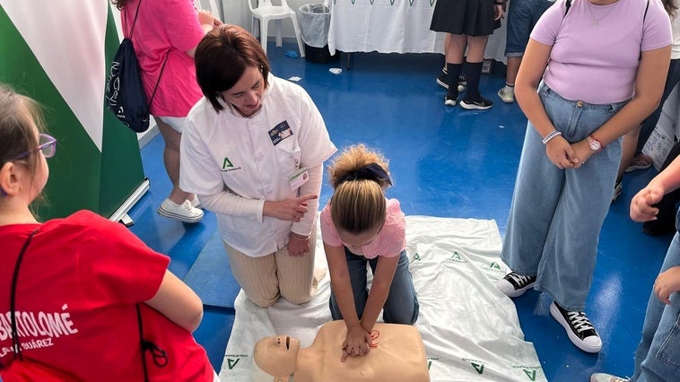 El Hospital Alto Guadalquivir participa en la VI Semana de las Ciencias de Andújar