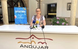 MARÍA JOSE FUENTES.