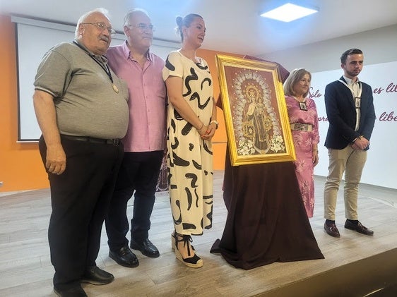 Primoroso cartel de las fiestas de la Virgen del Carmen, obra de María de los Ángeles Lara